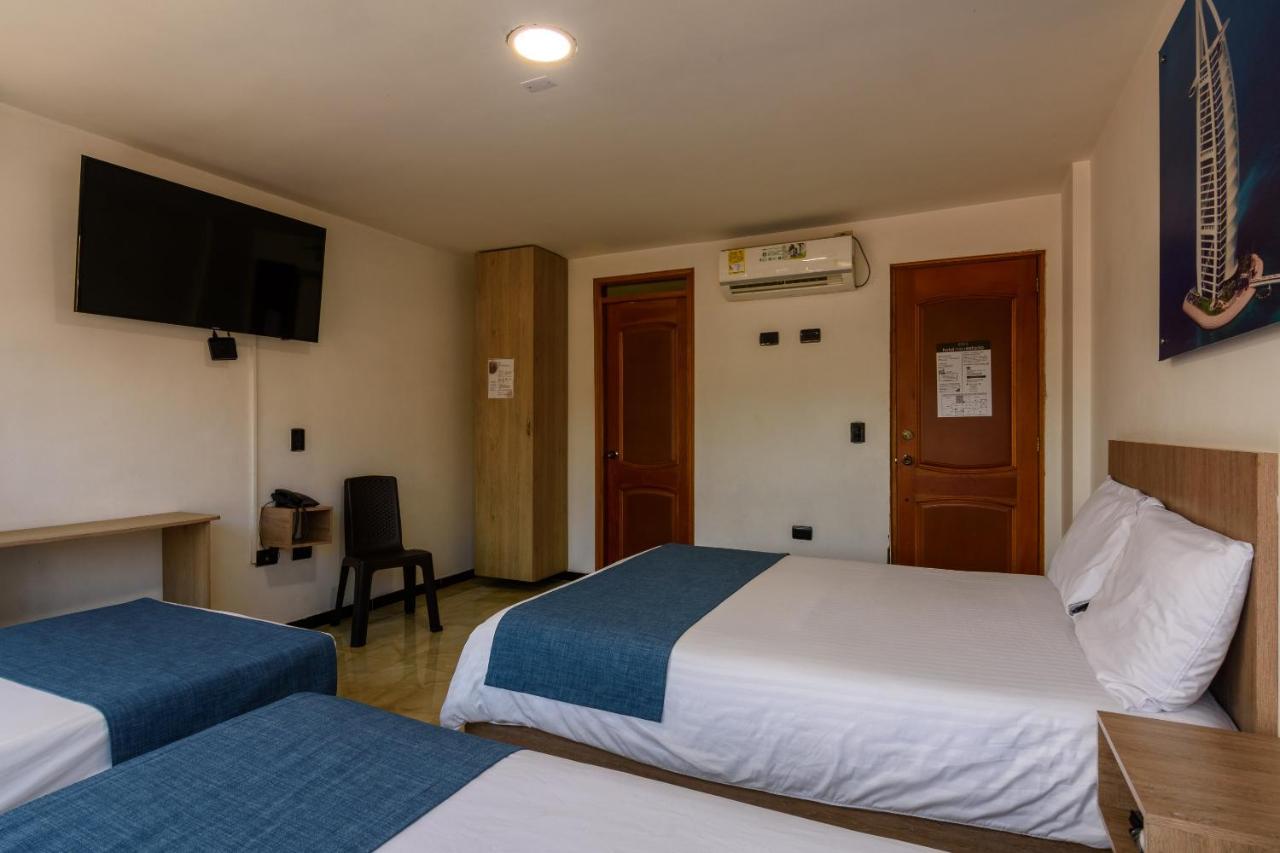 Hotel Med Estadio ميديلين المظهر الخارجي الصورة