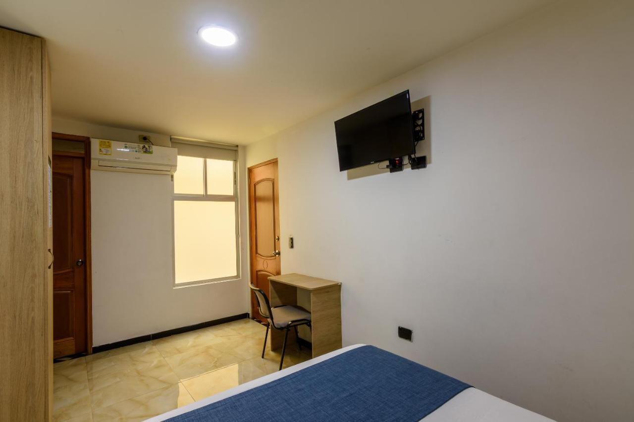 Hotel Med Estadio ميديلين المظهر الخارجي الصورة