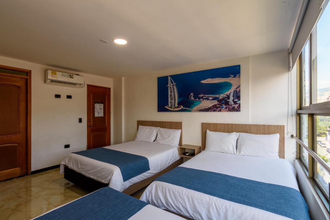Hotel Med Estadio ميديلين المظهر الخارجي الصورة