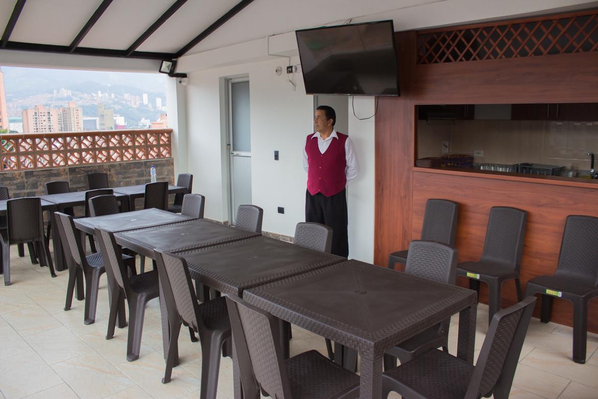 Hotel Med Estadio ميديلين المظهر الخارجي الصورة